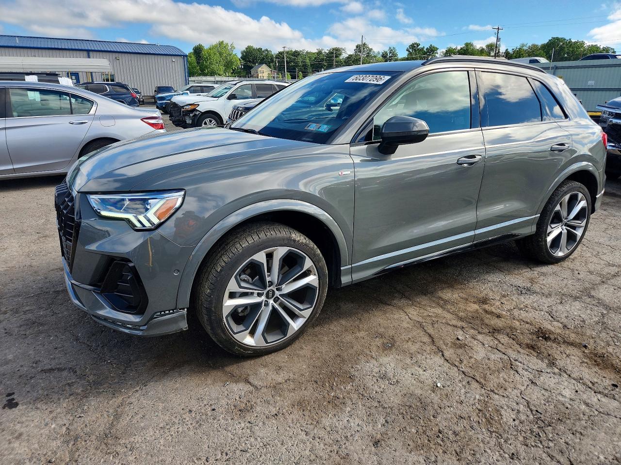 2021 AUDI Q3