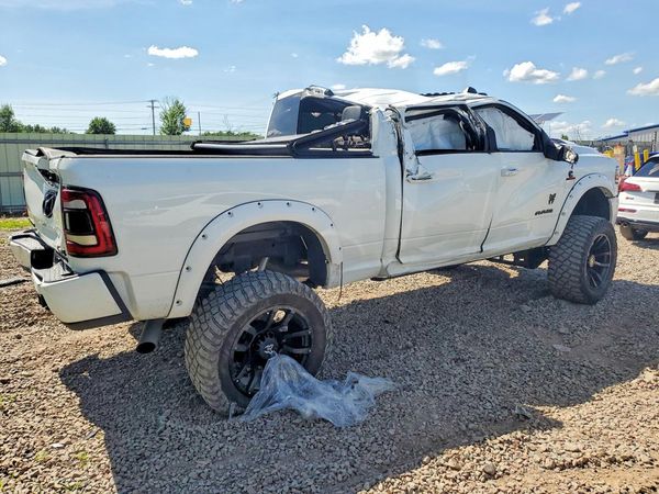 2023 RAM 3500 LARAMIE CREW CAB 4X4