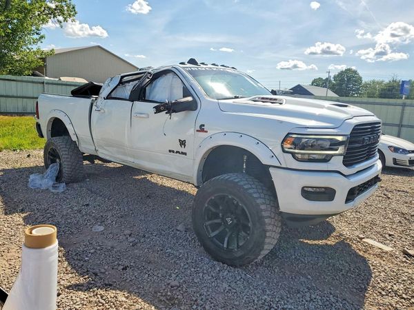 2023 RAM 3500 LARAMIE CREW CAB 4X4