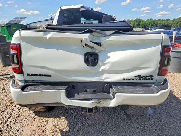 2023 RAM 3500 LARAMIE CREW CAB 4X4