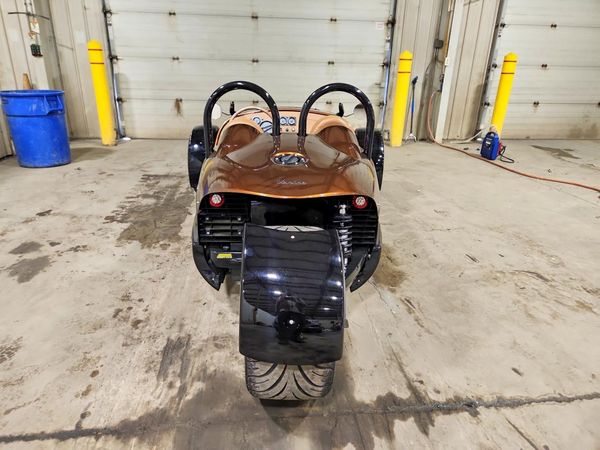 2022 VANDERHALL VENICE