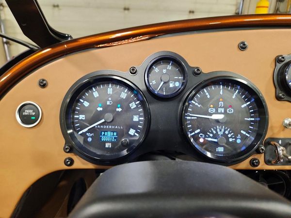 2022 VANDERHALL VENICE