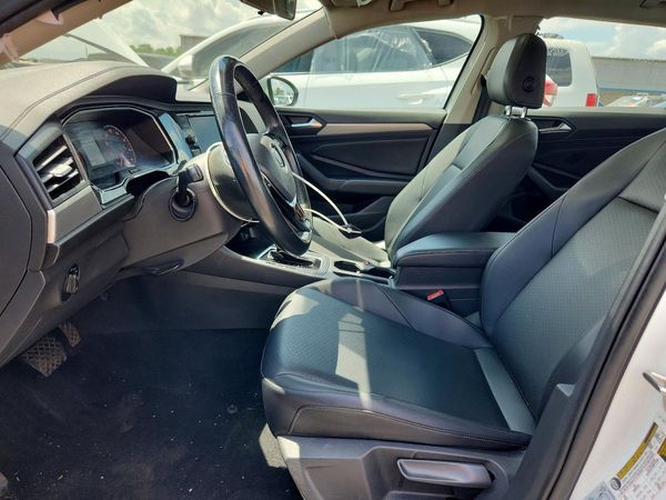 2019 VOLKSWAGEN JETTA S, SE, R-Line