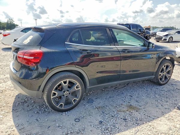 2019 MERCEDES-BENZ GLA GLA250