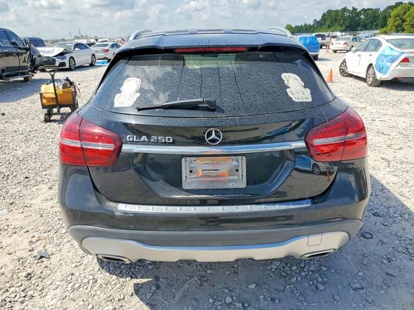 2019 MERCEDES-BENZ GLA GLA250