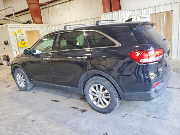 2016 KIA SORENTO L / LX