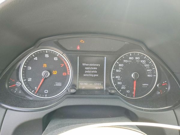 2016 AUDI Q5 quattro Premium Plus