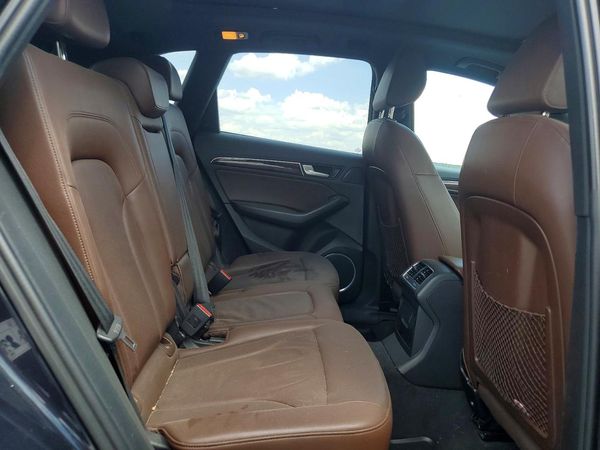 2016 AUDI Q5 quattro Premium Plus