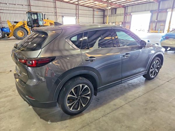 2022 MAZDA CX-5 Premium Package