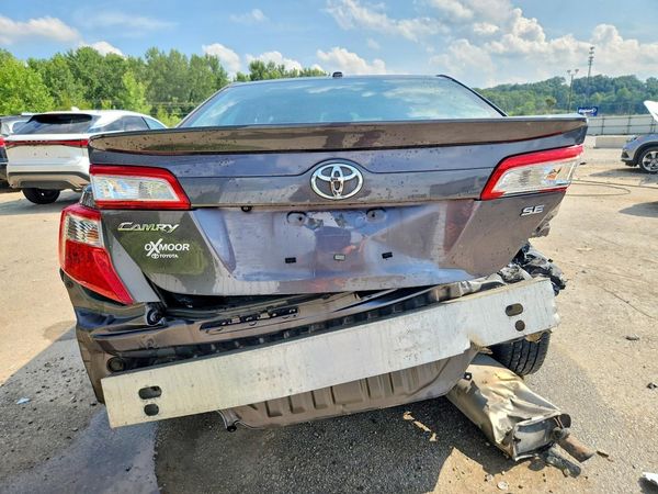 2014 TOYOTA CAMRY