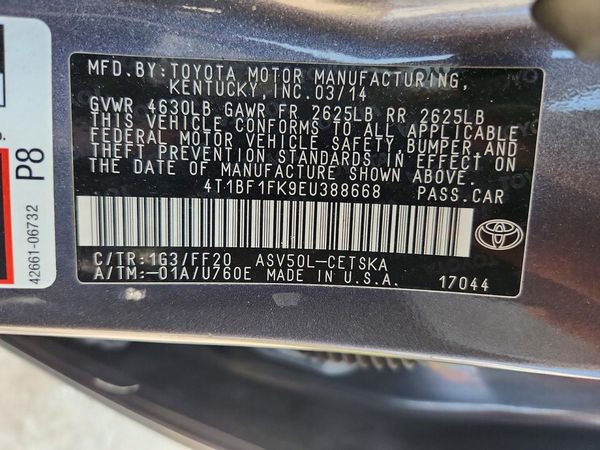 2014 TOYOTA CAMRY