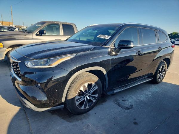 2021 TOYOTA HIGHLANDER