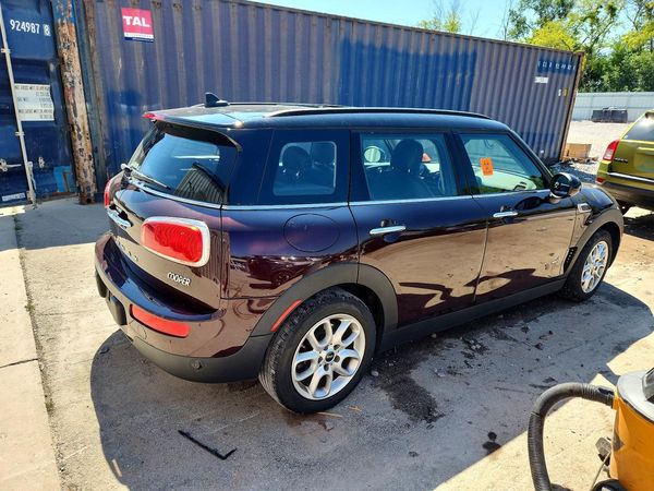 2017 MINI COOPER