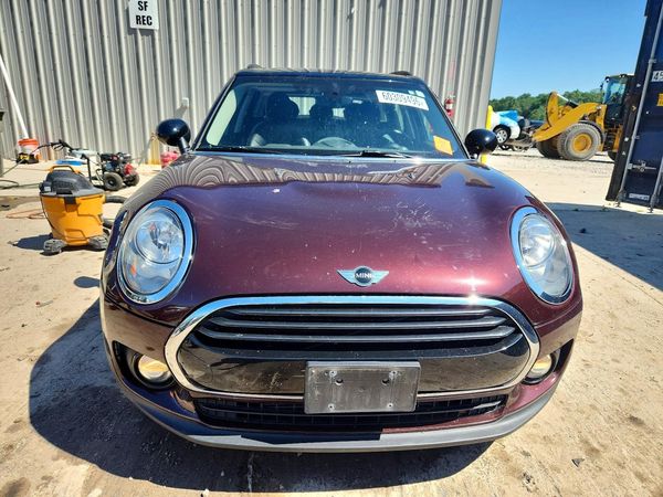 2017 MINI COOPER