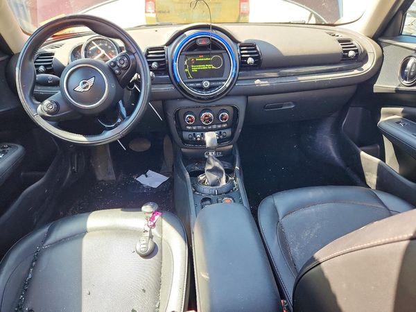 2017 MINI COOPER