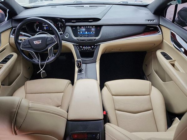 2019 CADILLAC XT5 Premium Luxury