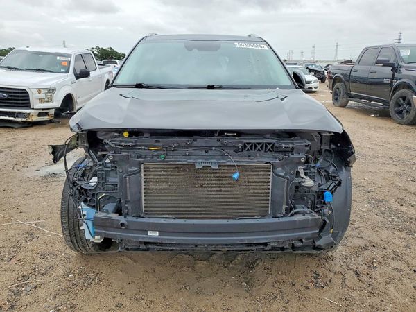 2024 KIA SELTOS S, X-Line
