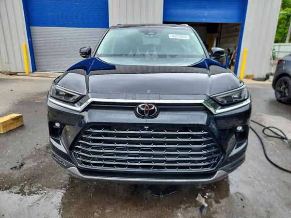 2025 TOYOTA GRAND HIGHLANDER