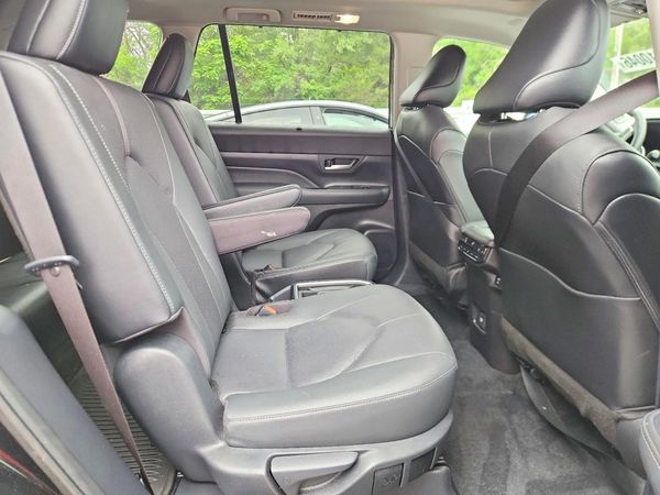 2025 TOYOTA GRAND HIGHLANDER
