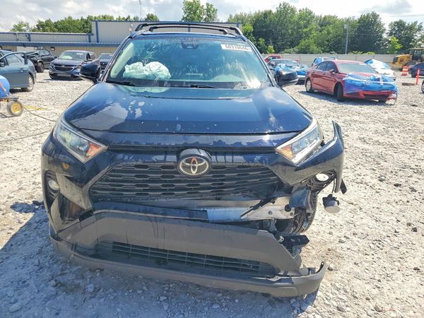 2019 TOYOTA RAV4 XLE / XLE Premium 4WD