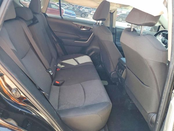 2019 TOYOTA RAV4 XLE / XLE Premium 4WD