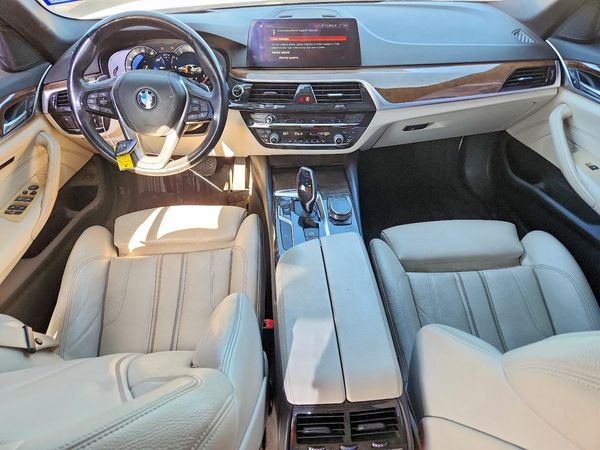 2018 BMW 530