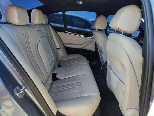 2018 BMW 530