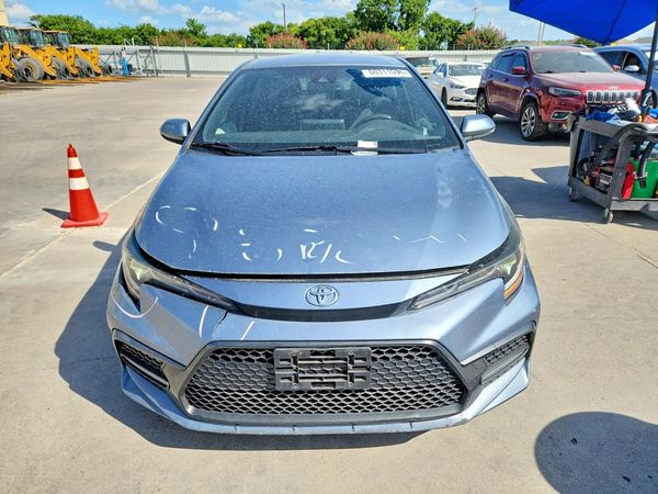 2020 TOYOTA COROLLA SE, CVT