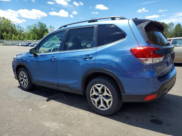 2024 SUBARU FORESTER Premium Base