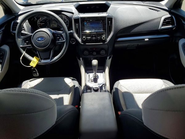 2024 SUBARU FORESTER Premium Base
