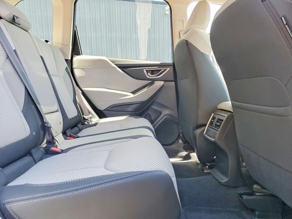 2024 SUBARU FORESTER Premium Base