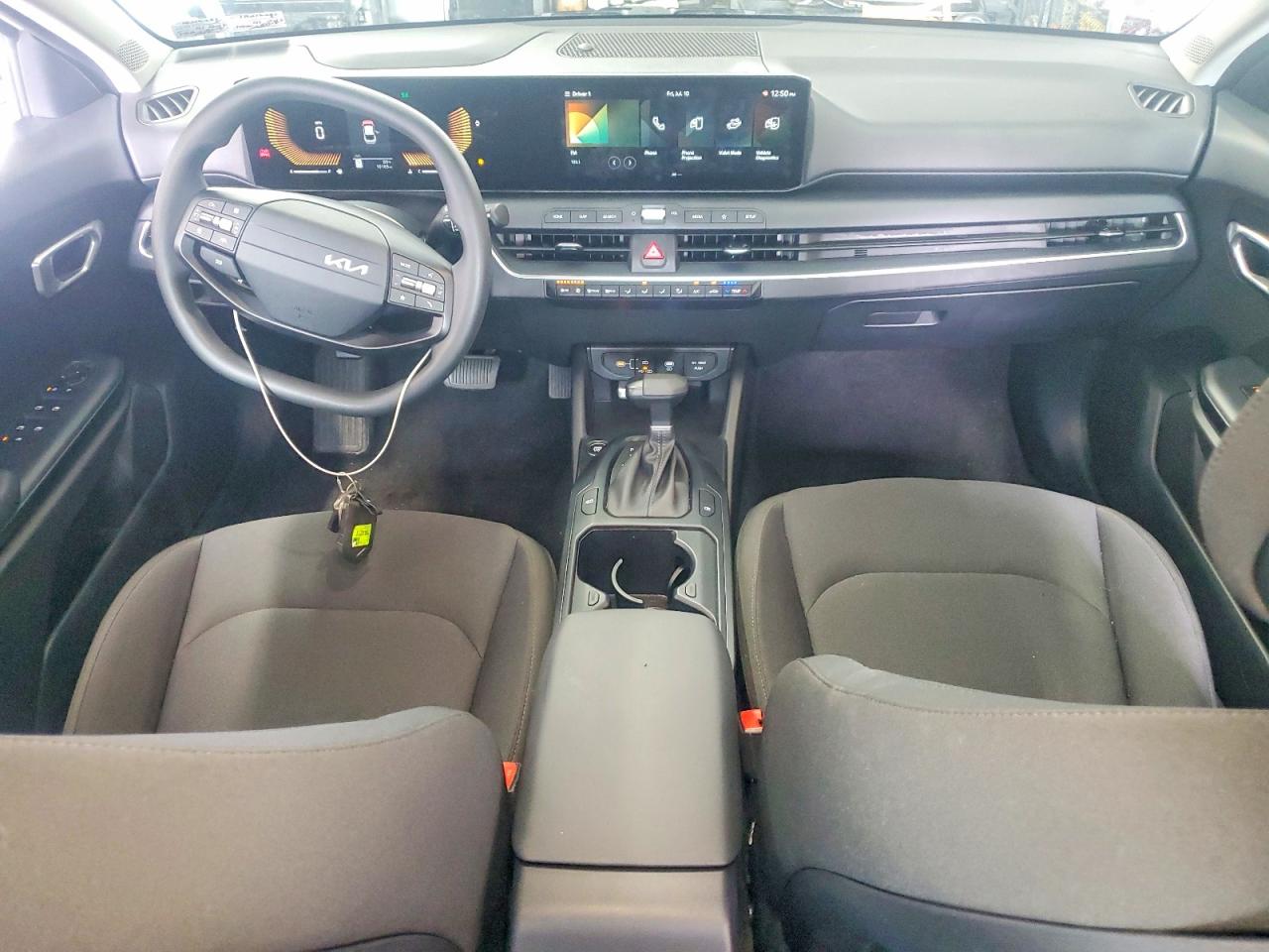 2026 KIA K4 LX, LXS