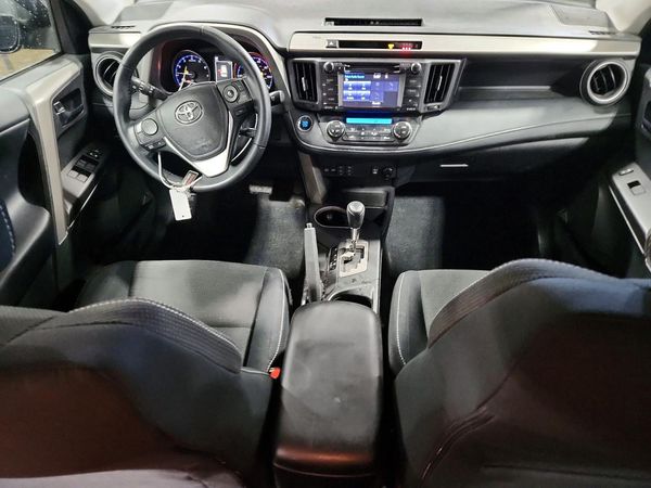 2018 TOYOTA RAV4 Adventure/XLE