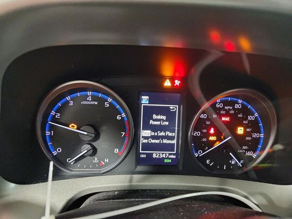 2018 TOYOTA RAV4 Adventure/XLE