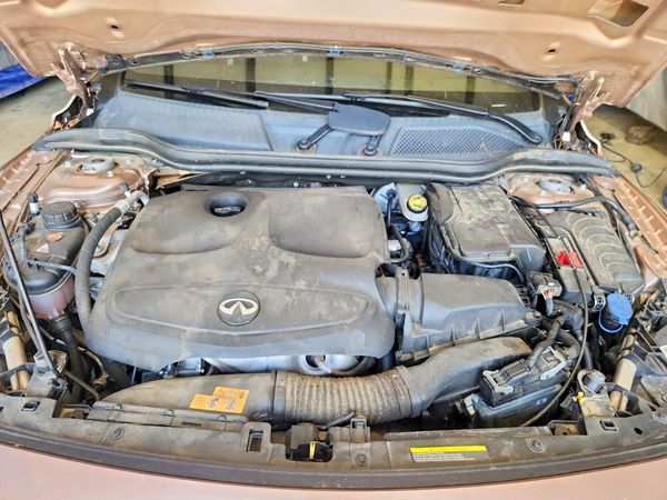 2017 INFINITI QX30