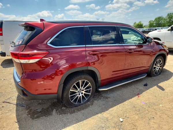 2017 TOYOTA HIGHLANDER SE/XLE