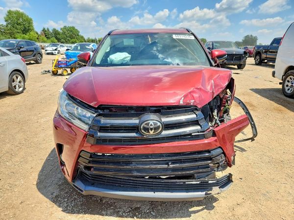 2017 TOYOTA HIGHLANDER SE/XLE