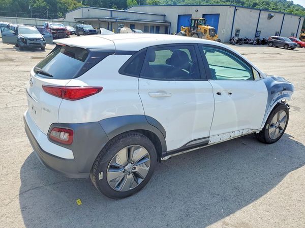 2021 HYUNDAI KONA Limited