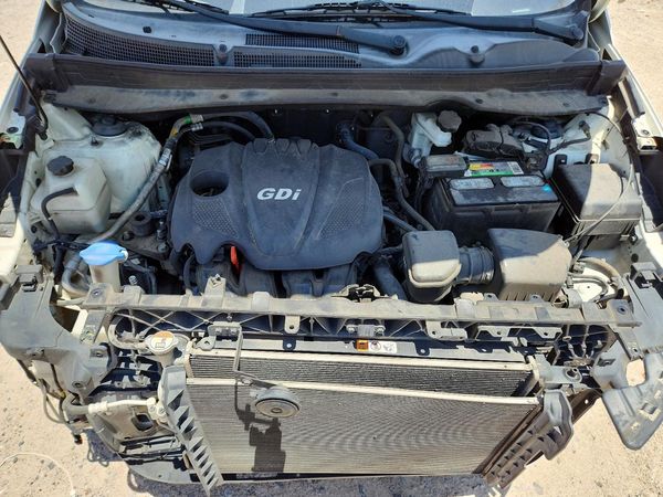 2015 KIA SPORTAGE GLS - Middle level