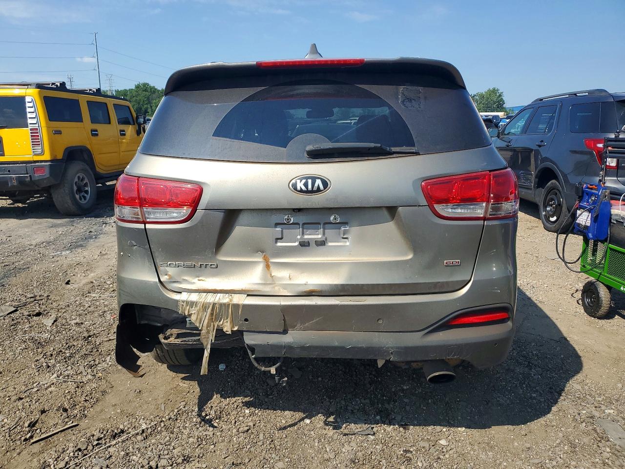 2017 KIA SORENTO L, LX