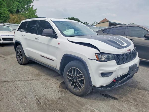 2020 JEEP GRAND CHEROKEE TRAILHAWK 4X4