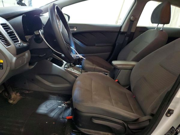 2017 KIA FORTE LX Popular, S
