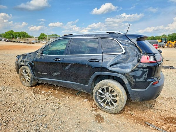 2019 JEEP CHEROKEE LATITUDE PLUS FWD