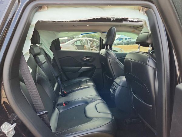 2019 JEEP CHEROKEE LATITUDE PLUS FWD
