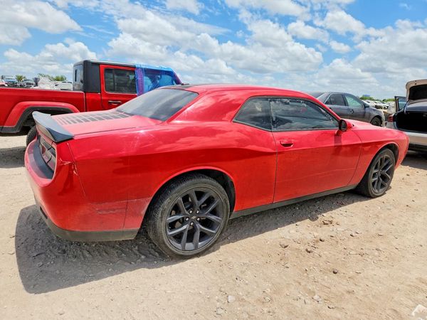 2021 DODGE CHALLENGER SXT