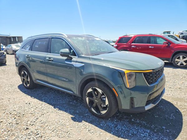2025 KIA SORENTO