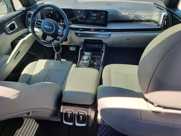 2025 KIA SORENTO