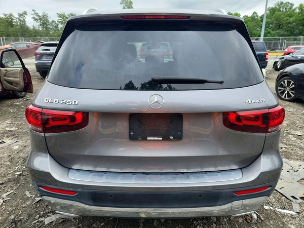2020 MERCEDES-BENZ GLB GLB250-4M