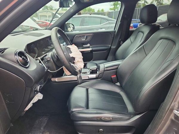 2020 MERCEDES-BENZ GLB GLB250-4M