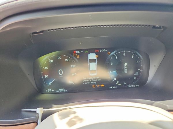 2017 VOLVO S90 Inscription — ODOM